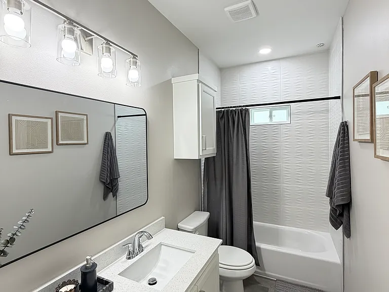 2612 E Harrison Ave #1 — Photo 8
