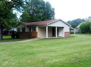 109 Bucy Cres, Paris, TN 38242