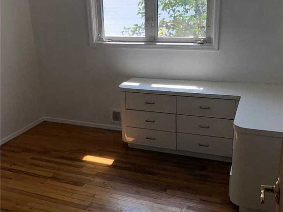 4th image of 161-31 85th St #2