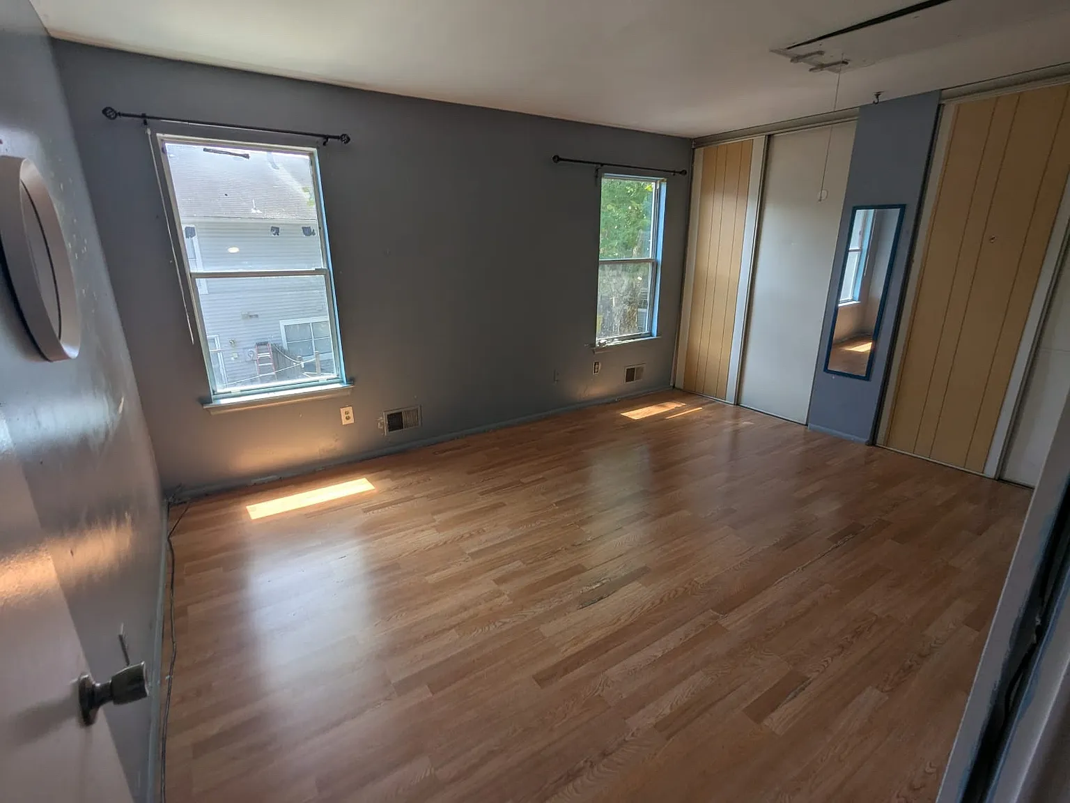 2 bed, 1.5 bath, 1170 sqft, $2,450 — Photo 2