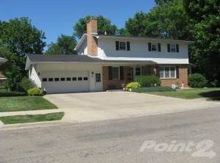 116 Elizabeth Dr, Aberdeen, SD 57401