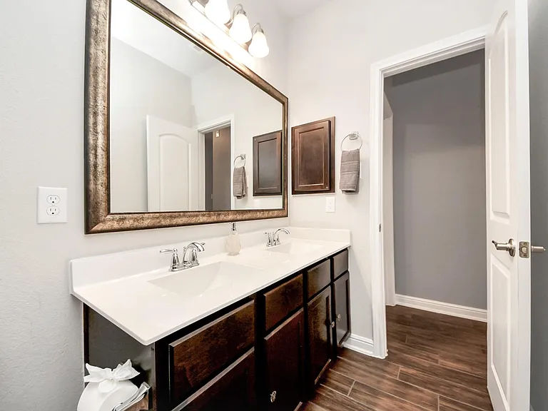 24523 Eucalyptus Way — Photo 22