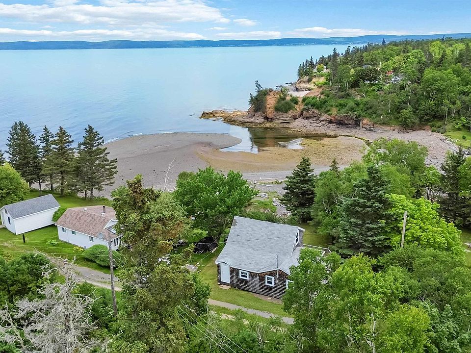 1st image of 1218 Bennetts Bay Rd