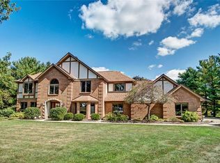 5024 Parkview Ct, Sugarcreek Township, OH 45458
