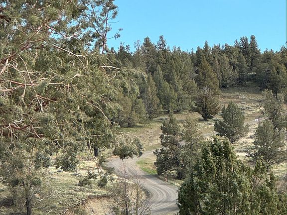 5th image of 69850 NW Lower Valley Dr