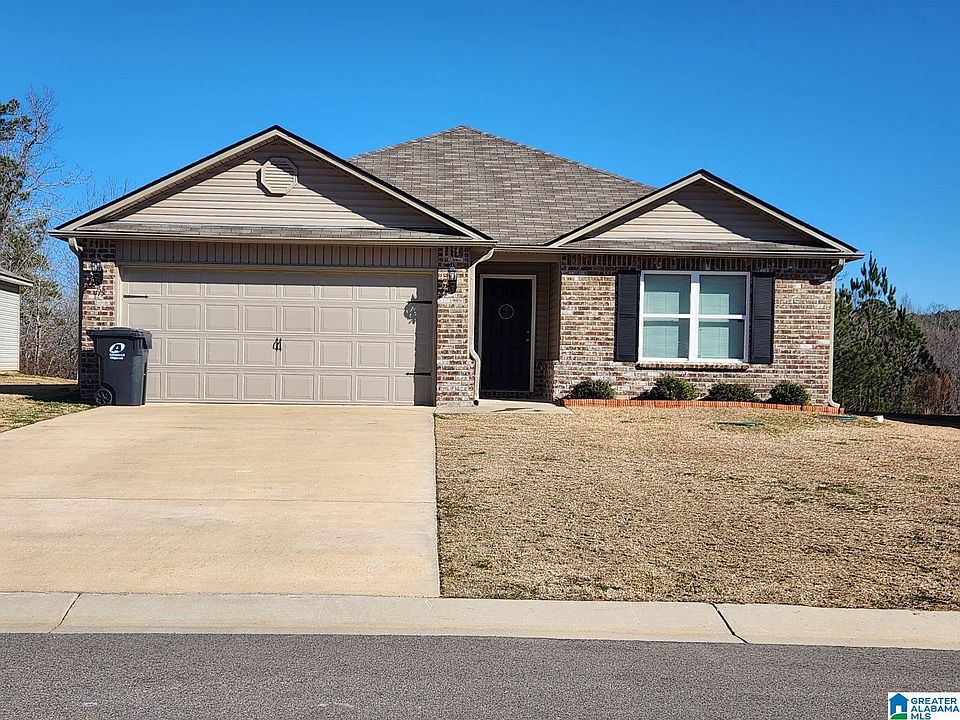 1st image of 415 Americana Dr
