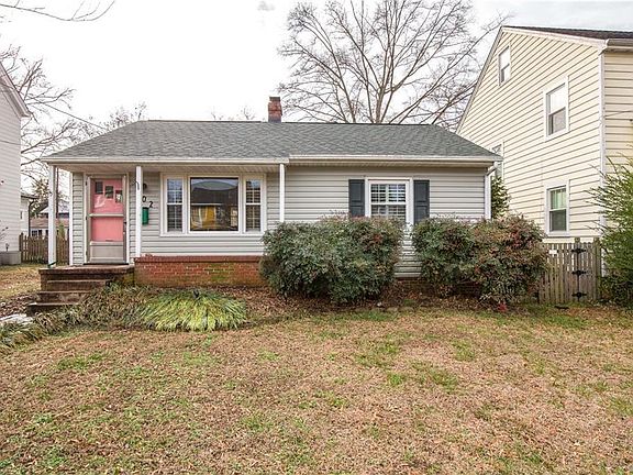 2nd image of 702 W 32nd St
