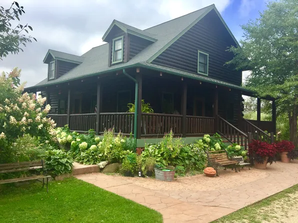 N8763 650th St, River Falls, WI 54022