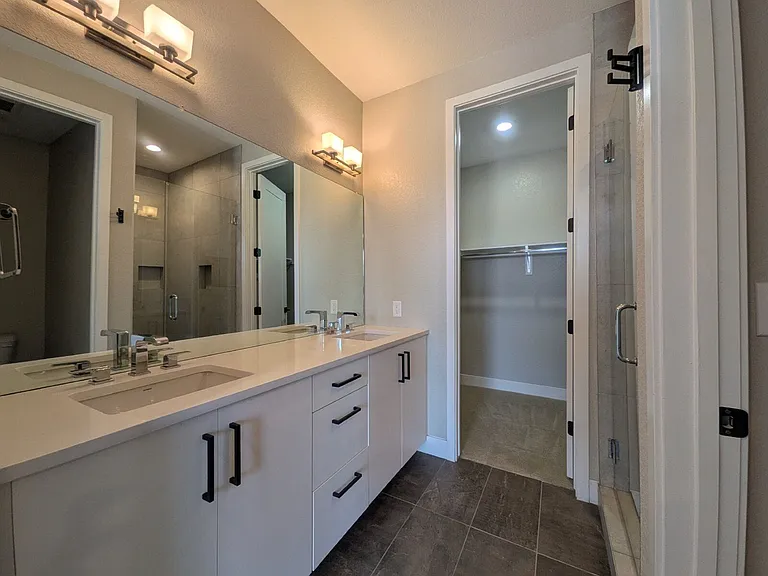 5009 S Prince Pl — Photo 15