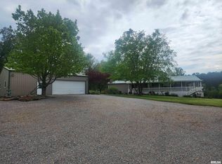 115 New Home Rd, Stonefort, IL 62987