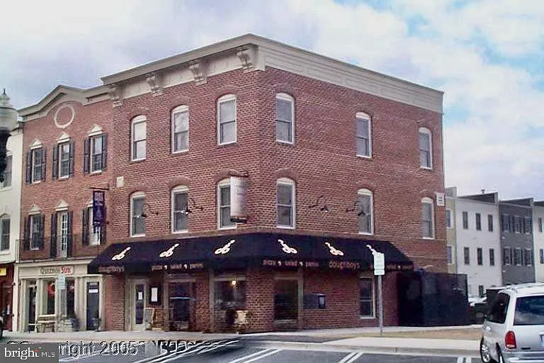 Lakelands — Photo 1