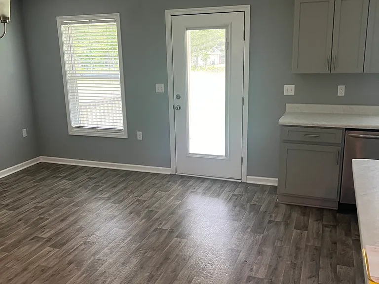 3617 Wren Rd — Photo 5