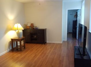 2027 S 9th St #1, Philadelphia, PA 19148