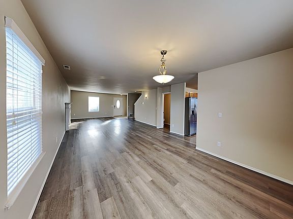 5th image of 10403 192nd Street Ct E