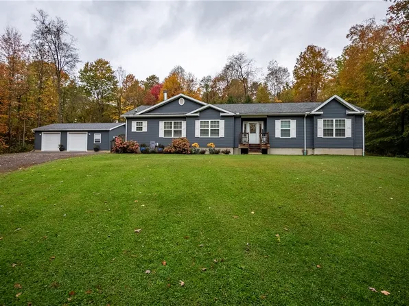 3549 Saranac Dr, Transfer, PA 16154