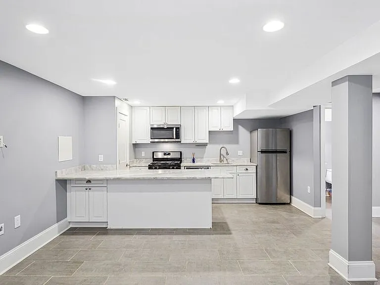 1202 Decatur St NW — Photo 38