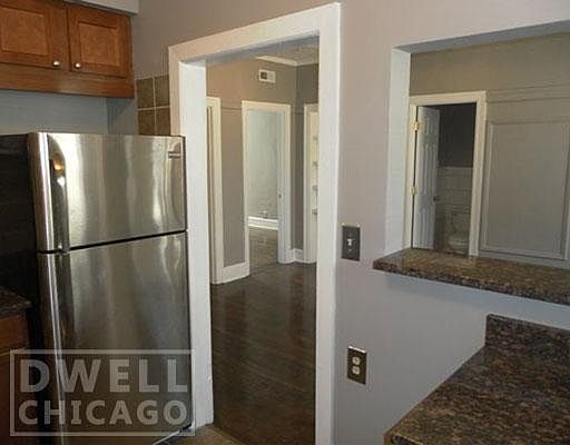 5th image of 3507 N Pine Grove Ave
