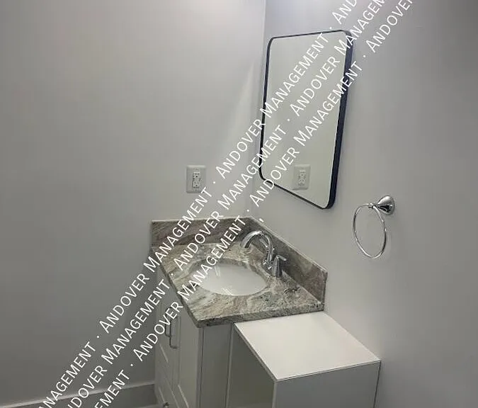 2321 W Forteen Mile Rd — Photo 3
