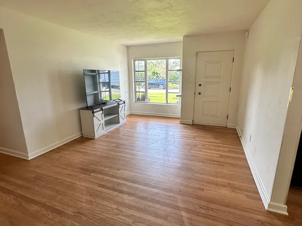 2879 Naples Dr, Winter Park, FL 32789