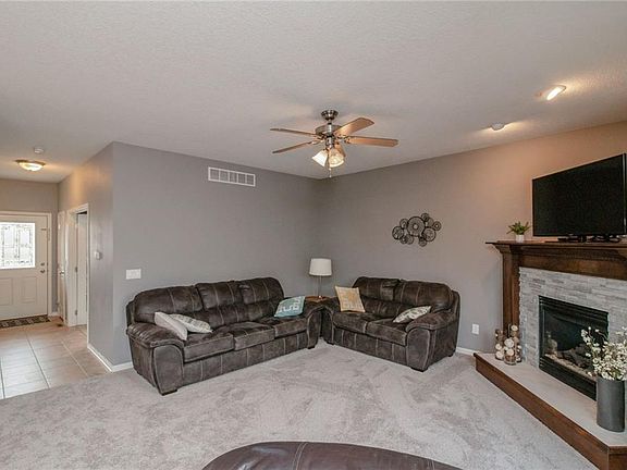 5th image of 6900 Henry James Ct