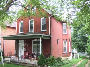 217 N 2nd St, Jeannette, PA 15644