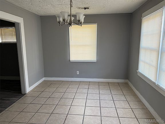 5th image of 1750 Yarbrough St