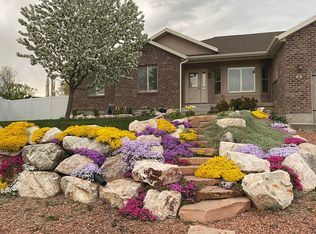 88 W 2400 N, Layton, UT 84041