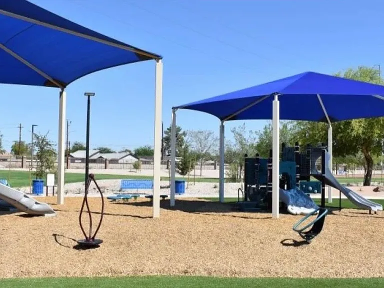 Gazelle Park Meadows: across the street