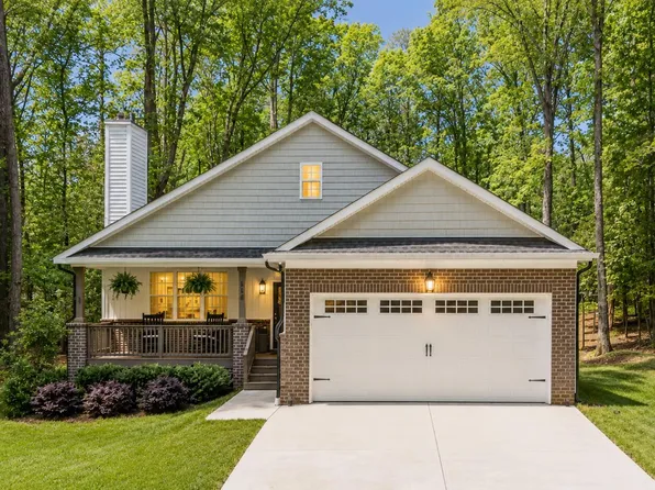 111 Nashua Dr, Louisburg, NC 27549