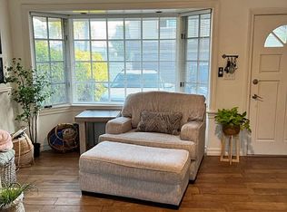 265 Knox Pl #B, Costa Mesa, CA 92627