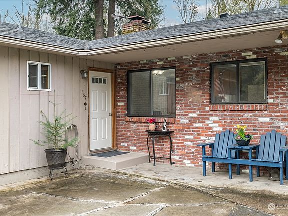 3rd image of 137 Inglewood Drive