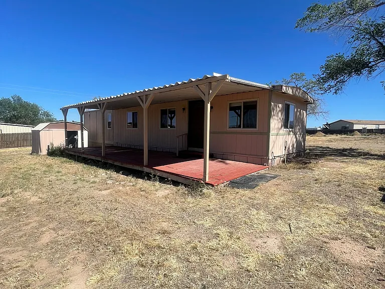 2415 W Road 4 N — Photo 1