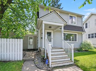 236 Dean St NE, Grand Rapids, MI 49505