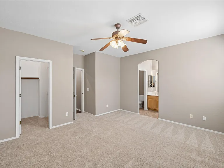 2519 E Fremont Rd — Photo 12