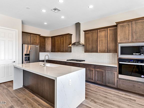 5th image of 14617 N Dove Reserve Dr