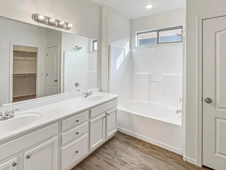 3732 W Glass Ln — Photo 19