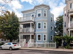 52 Percival St, Dorchester, MA