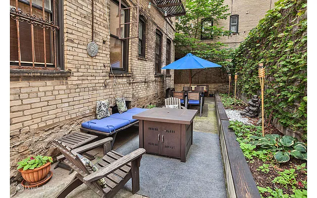 Rented by Douglas Elliman | media 1