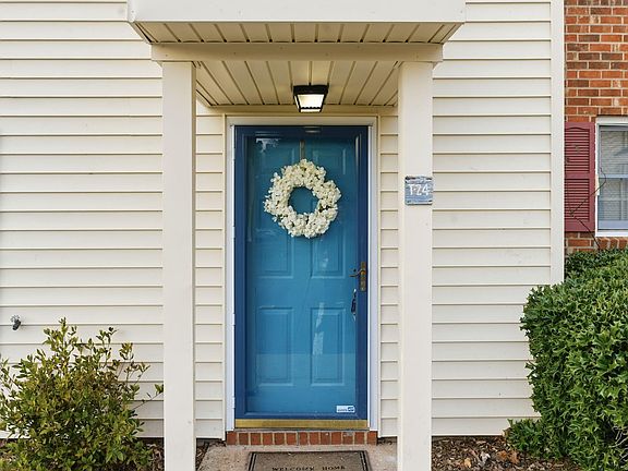 2nd image of 1509 Clermont Rd APT T24