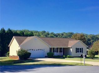 146 Ridgeview Rd, Statesville, NC 28625