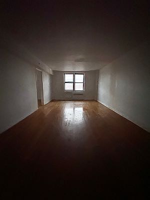 1st image of 525 Ocean Pkwy APT 4