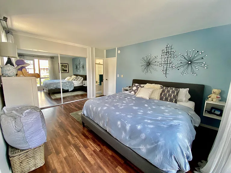 1730 Glendon Ave #7 — Photo 7