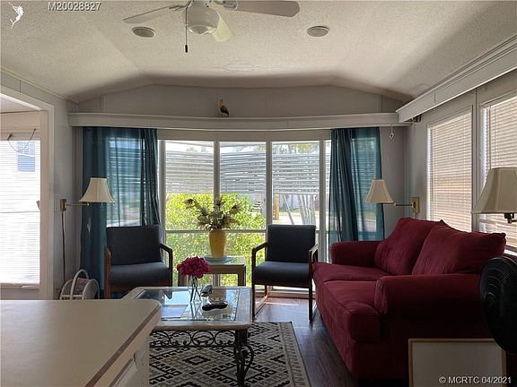 3rd image of 2106 Nettles Blvd