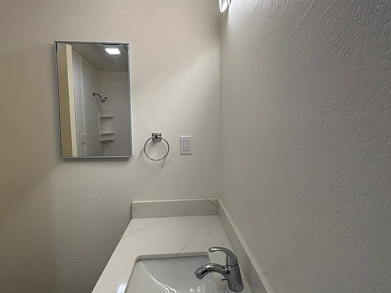384 Via Casitas — Photo 7