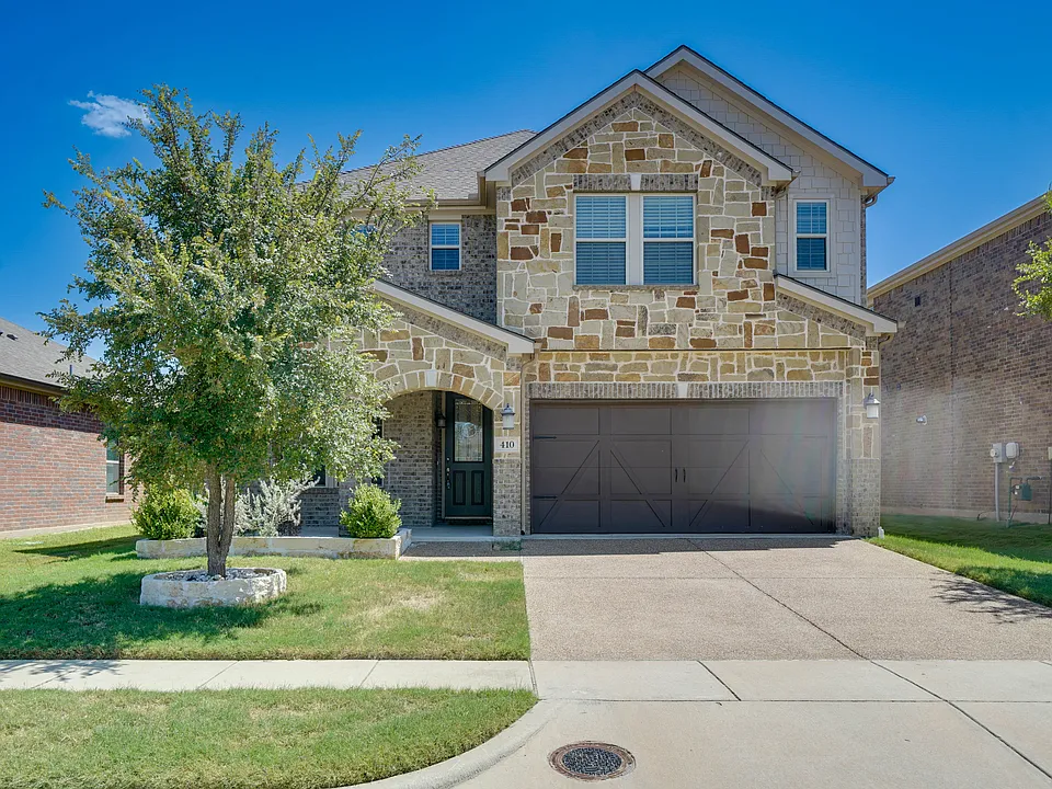 410 Club House Dr