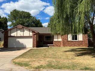 9210 W Jamesburg St, Wichita, KS 67212