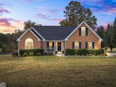 1241 Blue Springs Dr, Loganville, GA, 30052