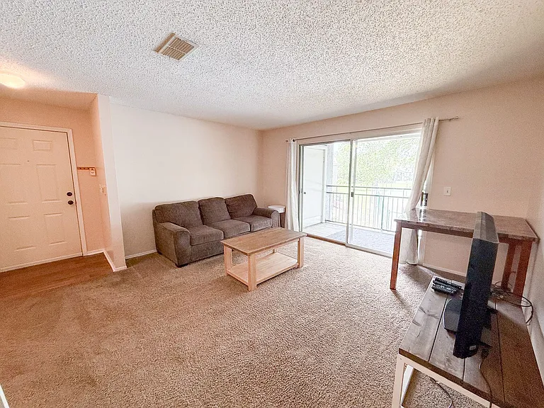 3705 SW 27th St #924 — Photo 3