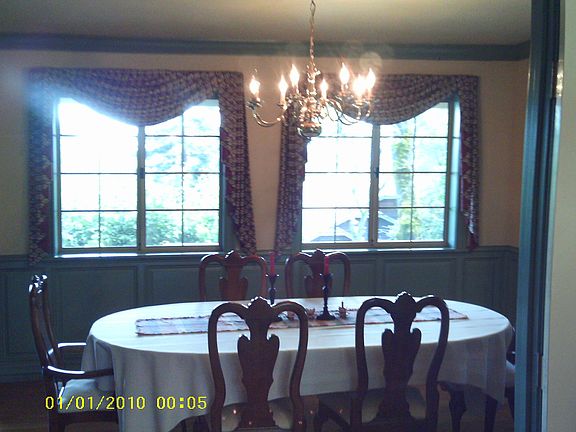 3rd image of 777 Knight Ln