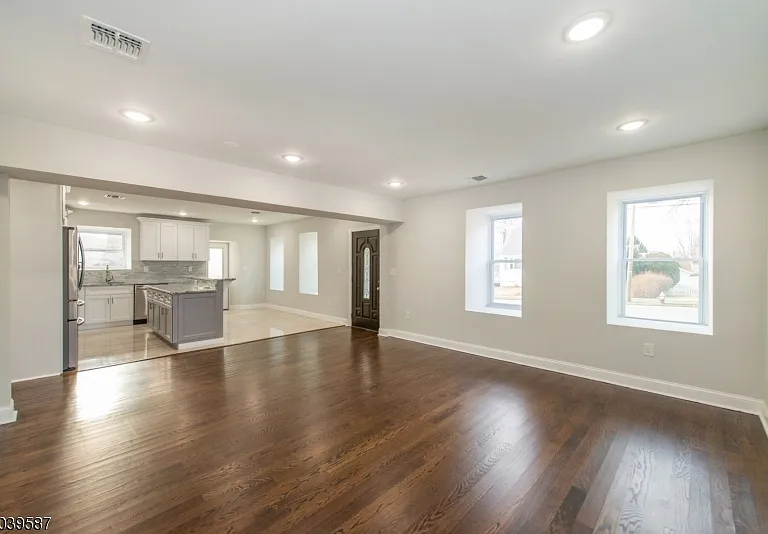 43 Perrin Ave #2 — Photo 8